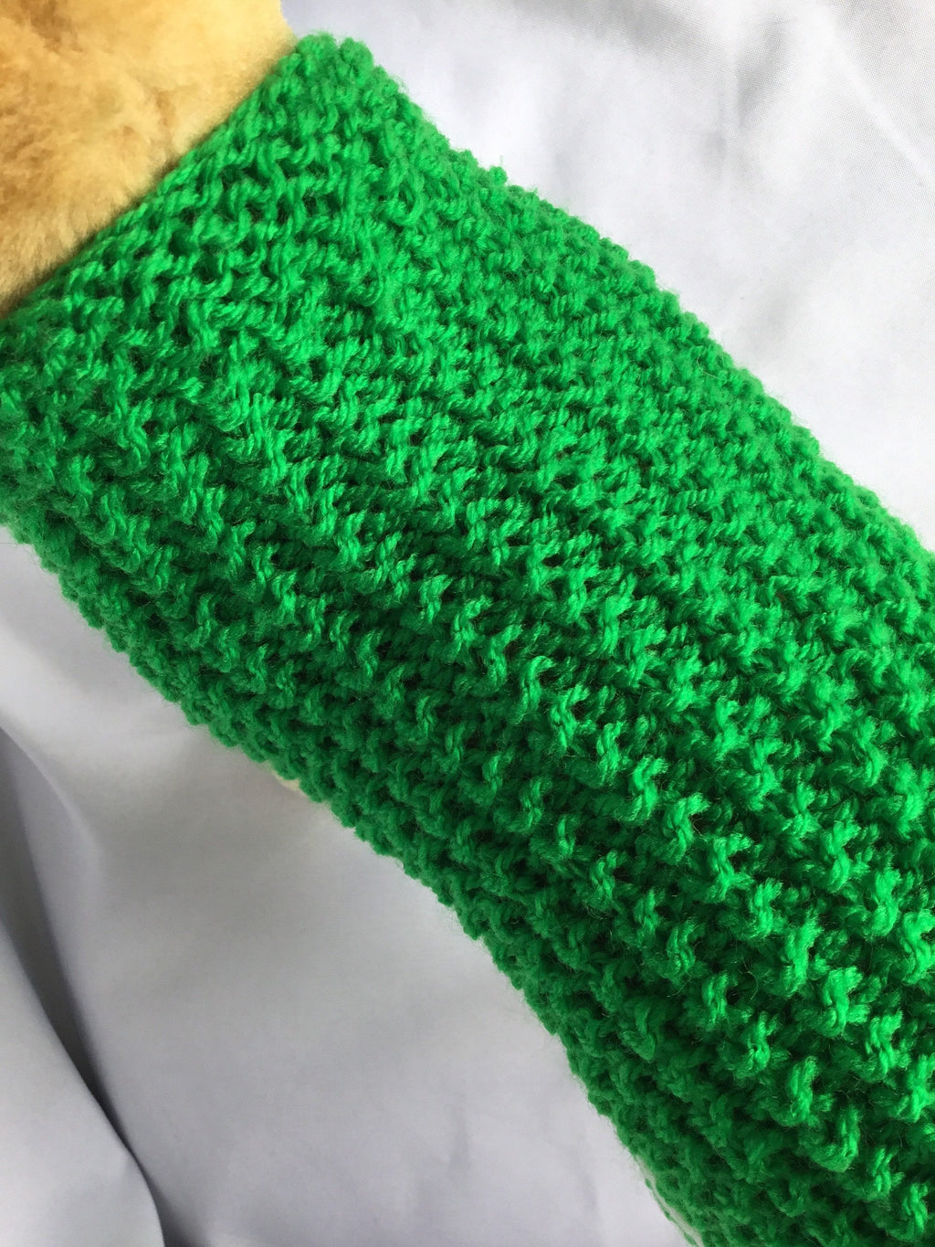 Dog (pet) sweater - size Small