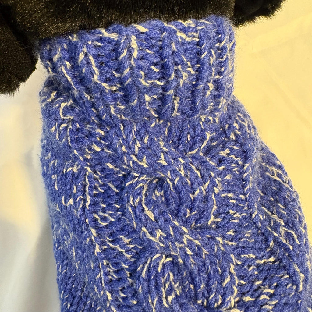 Dog (pet) sweater
