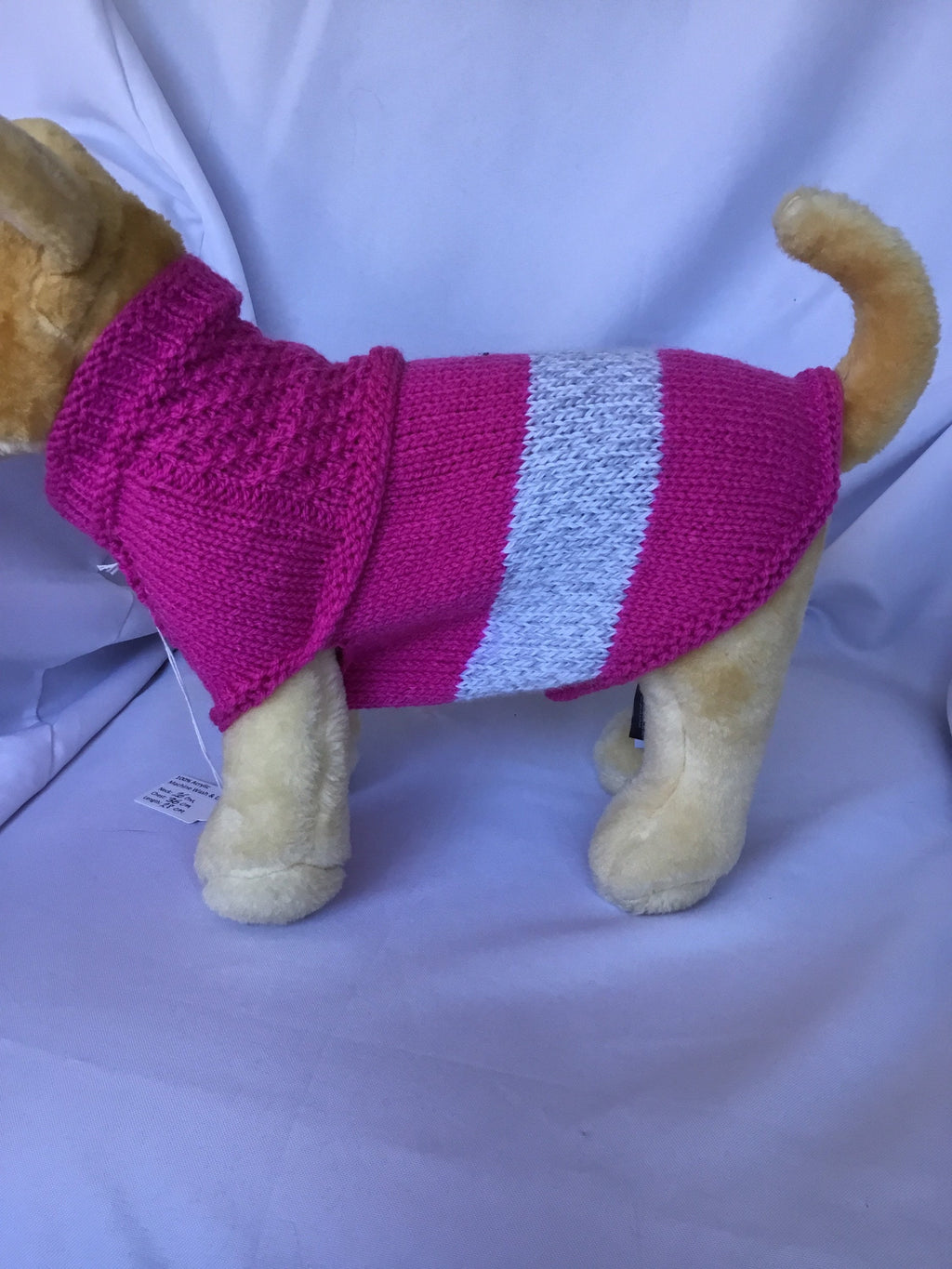 Dog (pet) sweater