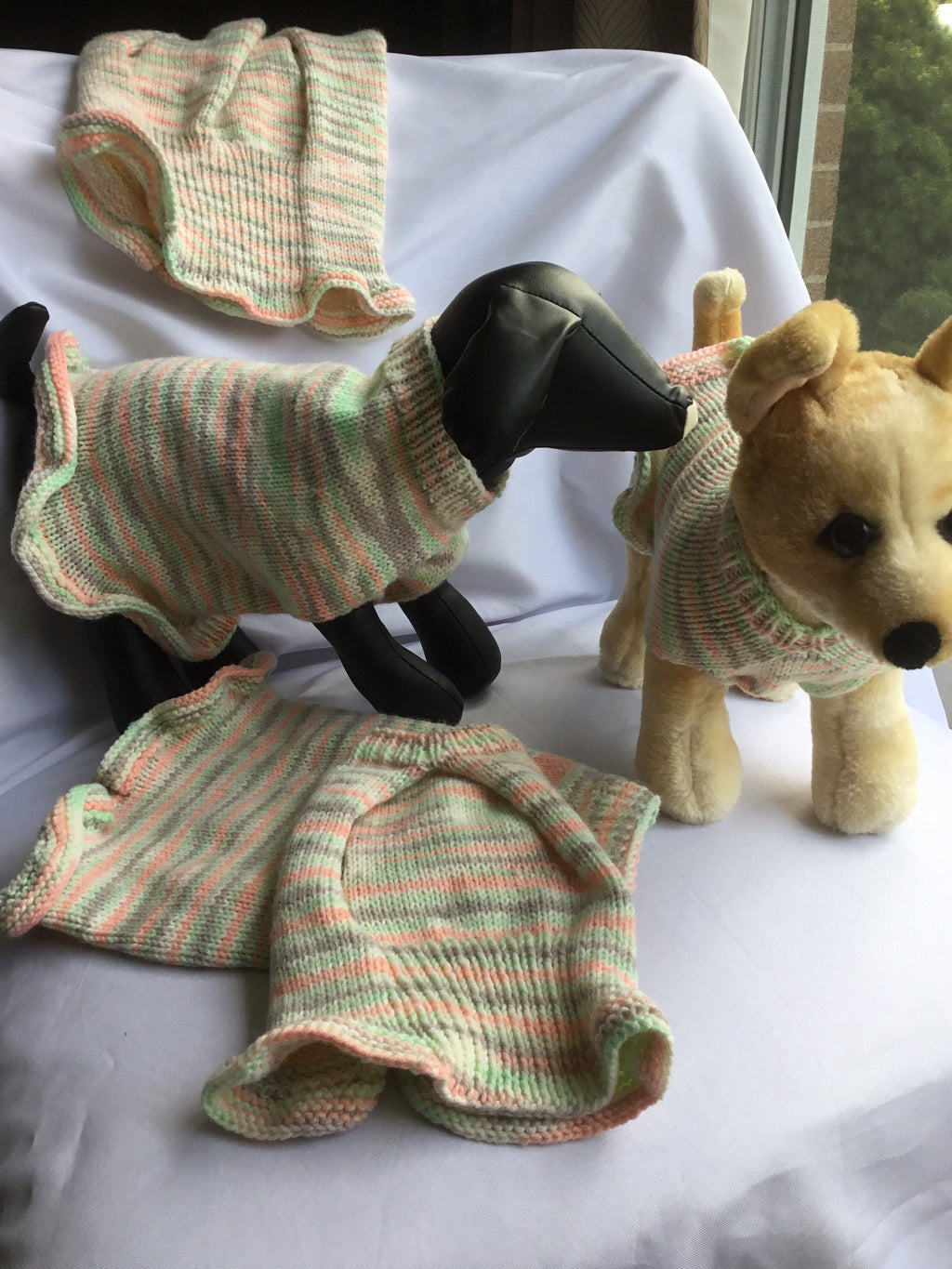 Dog (pet) sweater dress