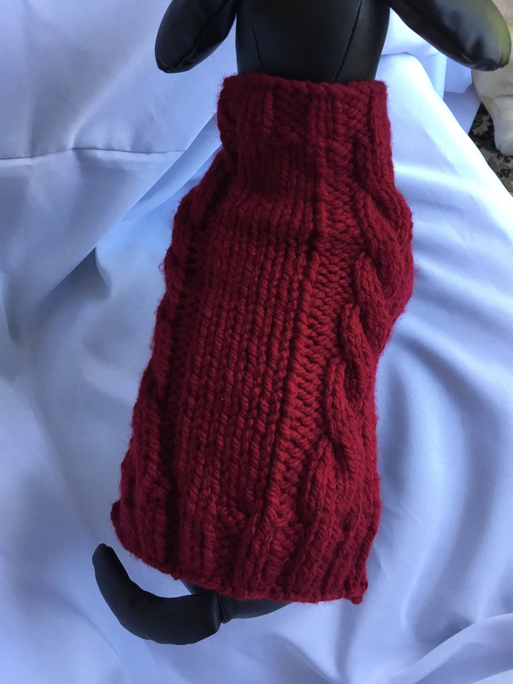 Dog (pet) sweater