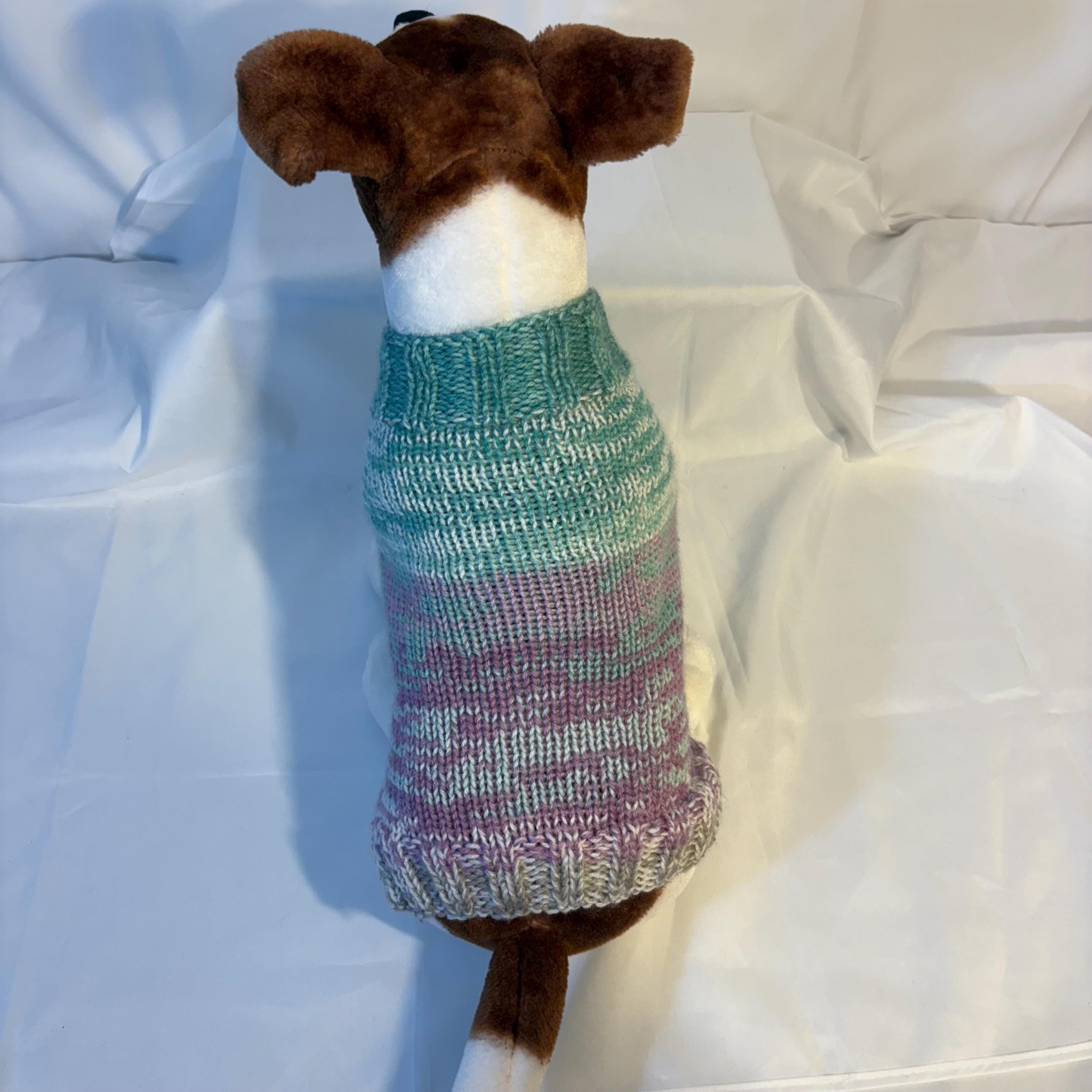Dog (pet) sweater - Small 11-25 lbs