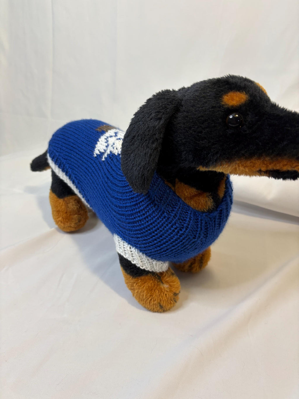 Dog (pet) Christmas tree sweater, Small (10-25 lbs)