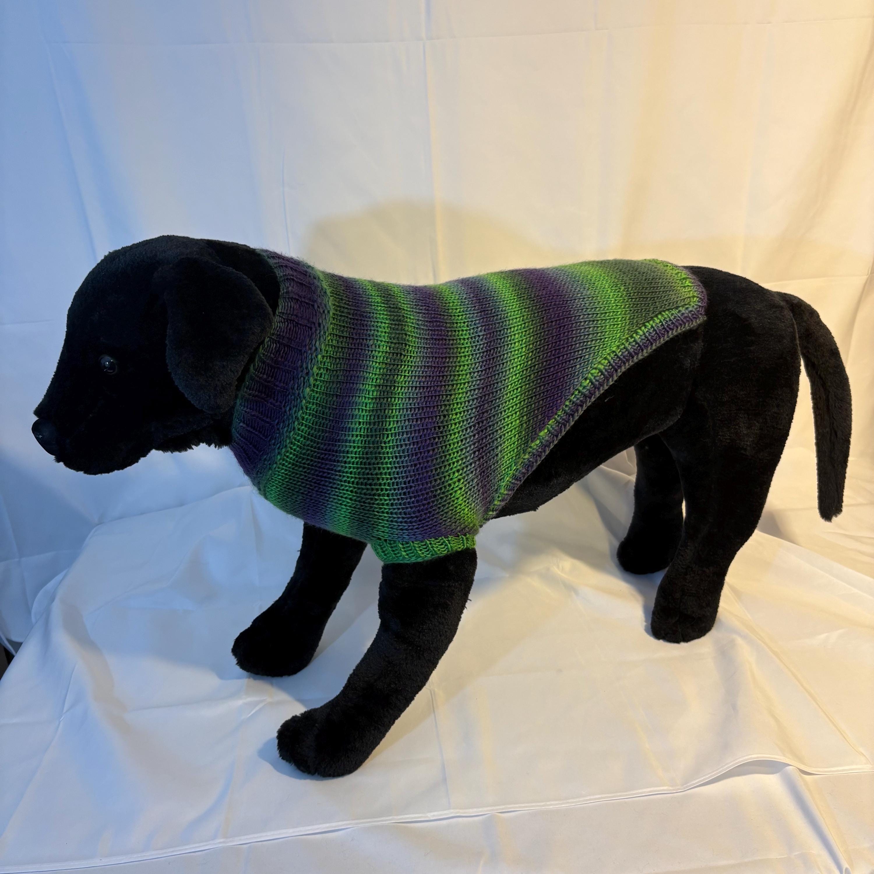 Dog (pet) sweater - X-Large 71-90 lbs