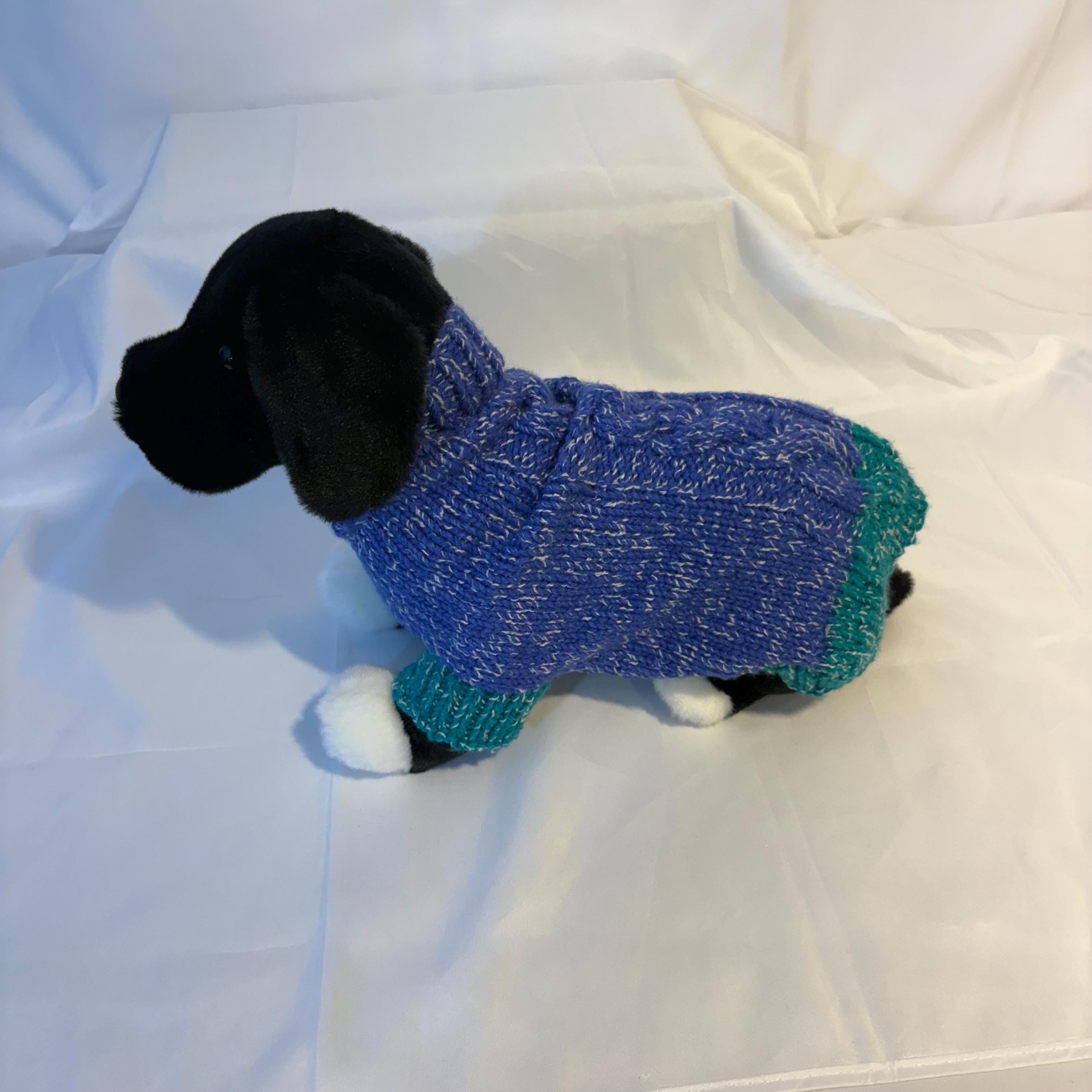 Dog (pet) sweater