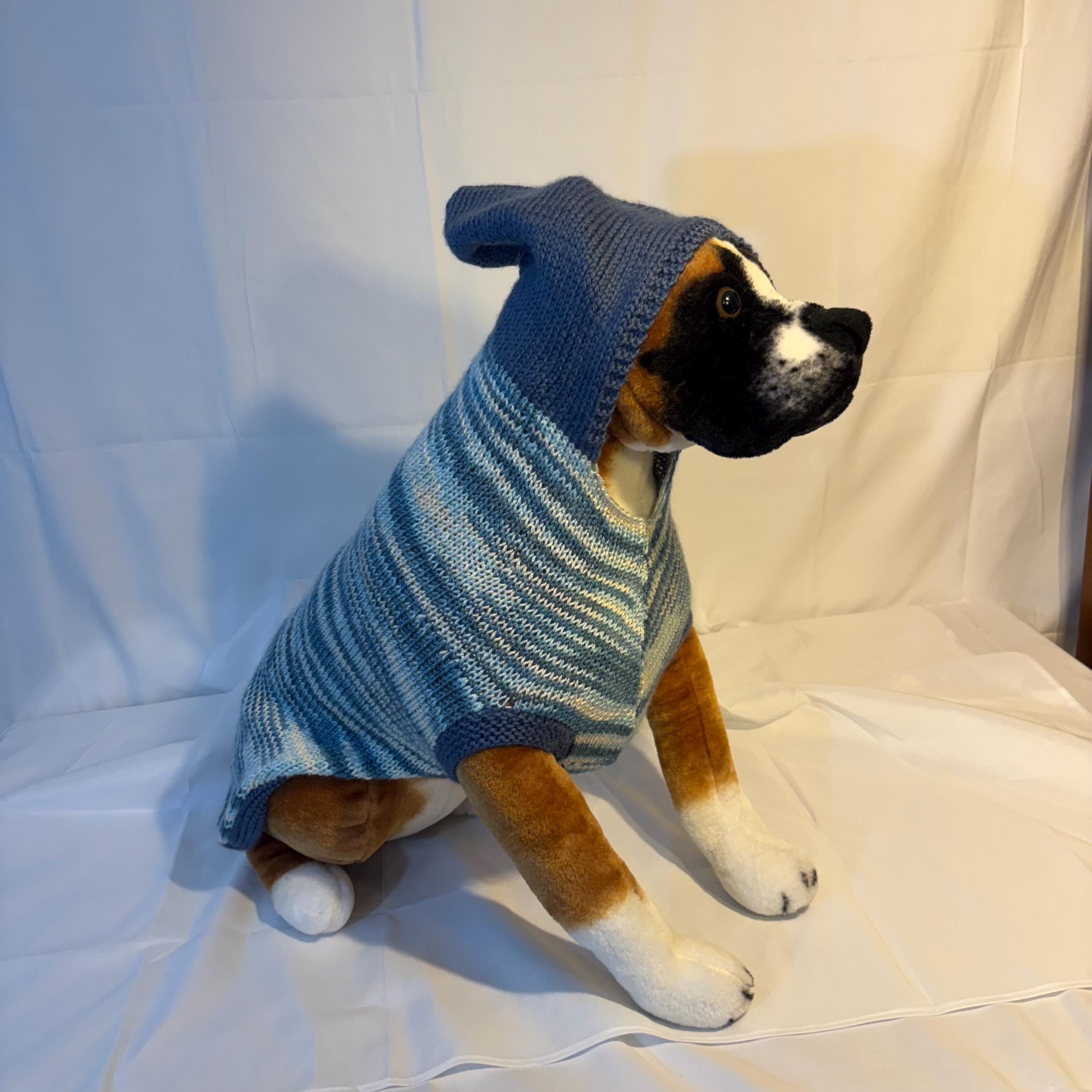 Dog (pet) sweater, X-Large (71-90 lbs)