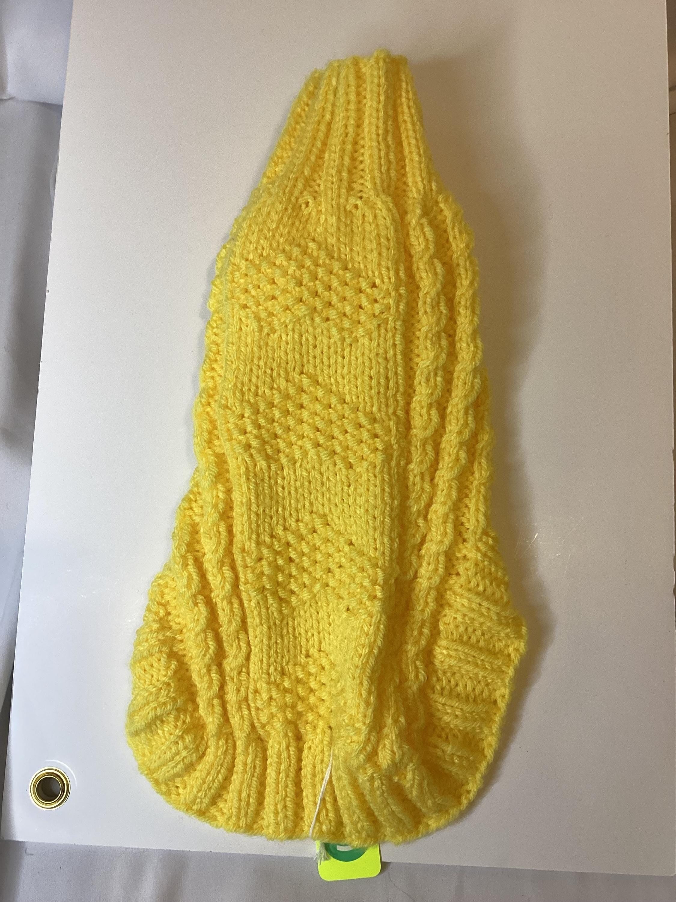 Dog (pet) sweater with hearts, Small (10-25 lbs)