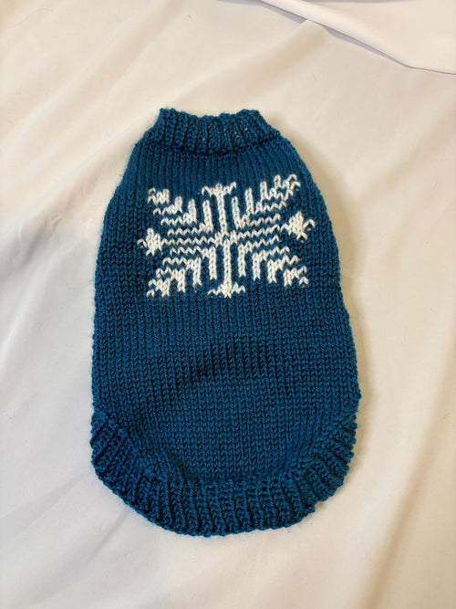 Dog (pet) Snowflake sweater, Small (11-25 lbs)