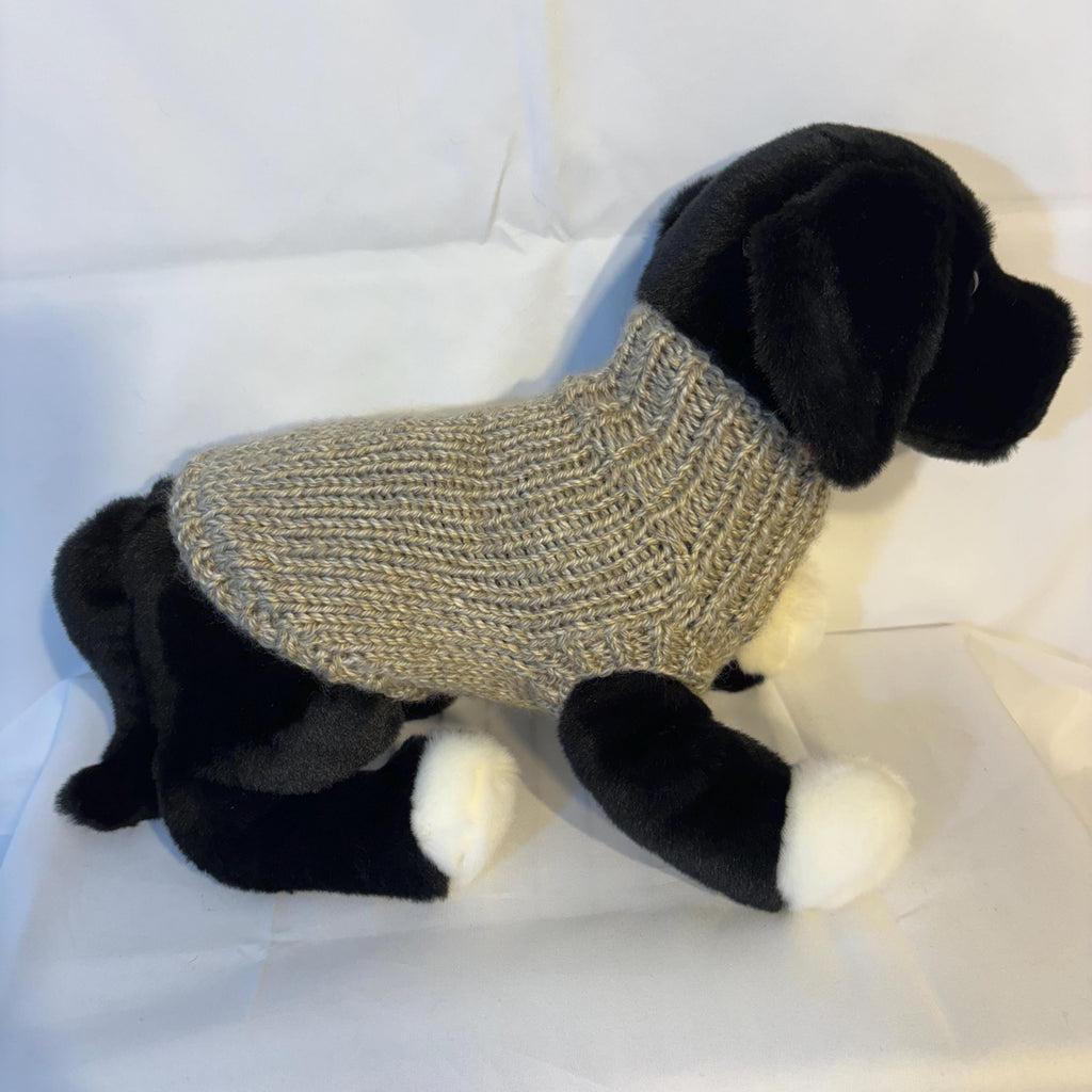 Dog (pet) sweater