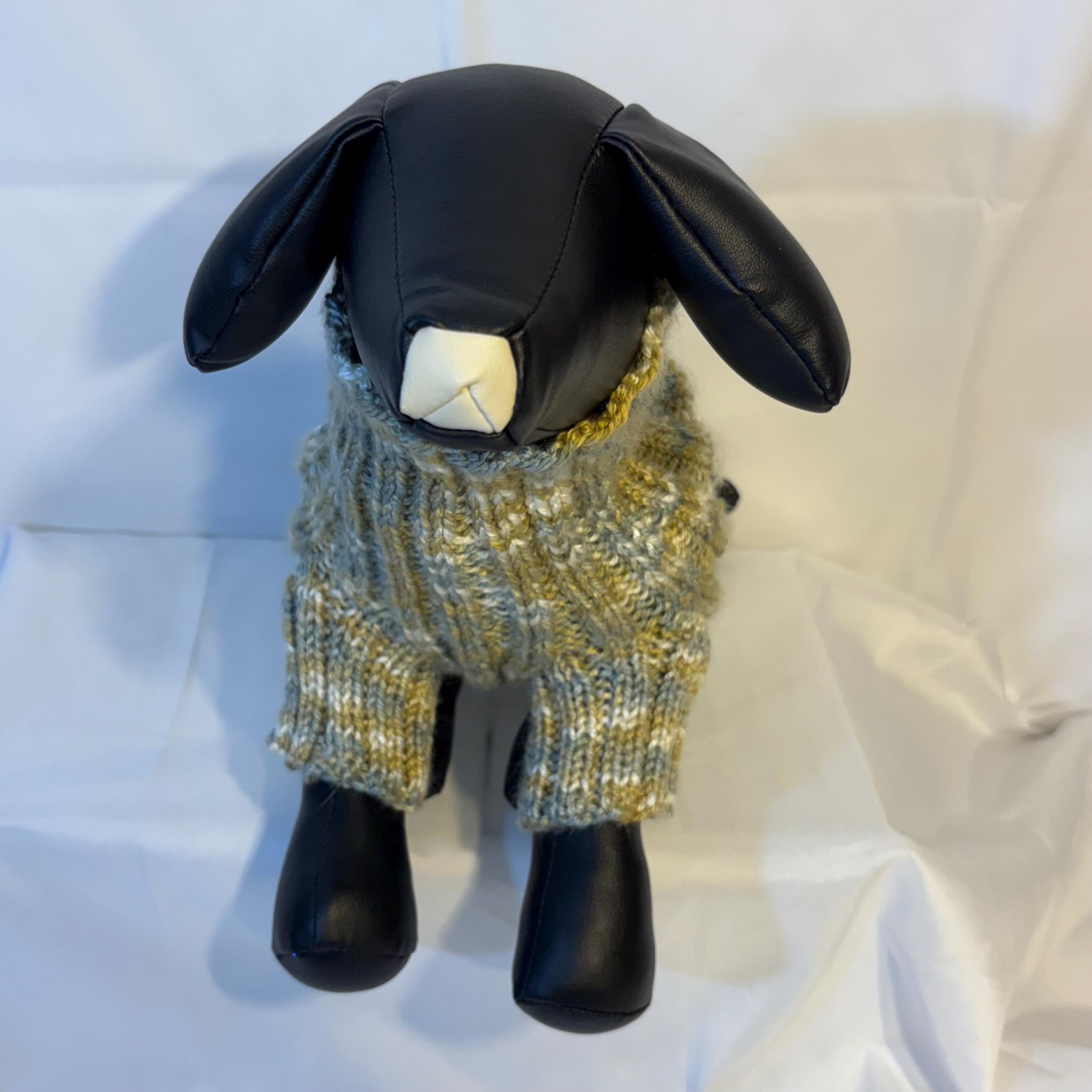 Dog (pet) sweater - Small 11-25 lbs