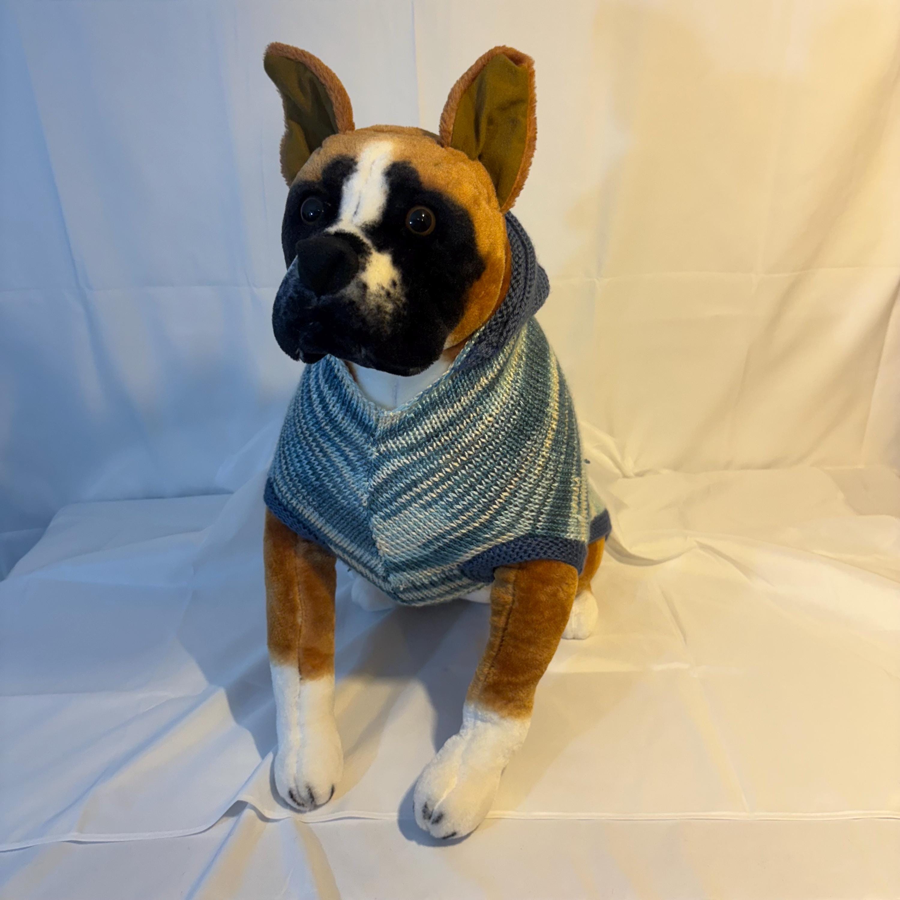 Dog (pet) sweater, X-Large (71-90 lbs)