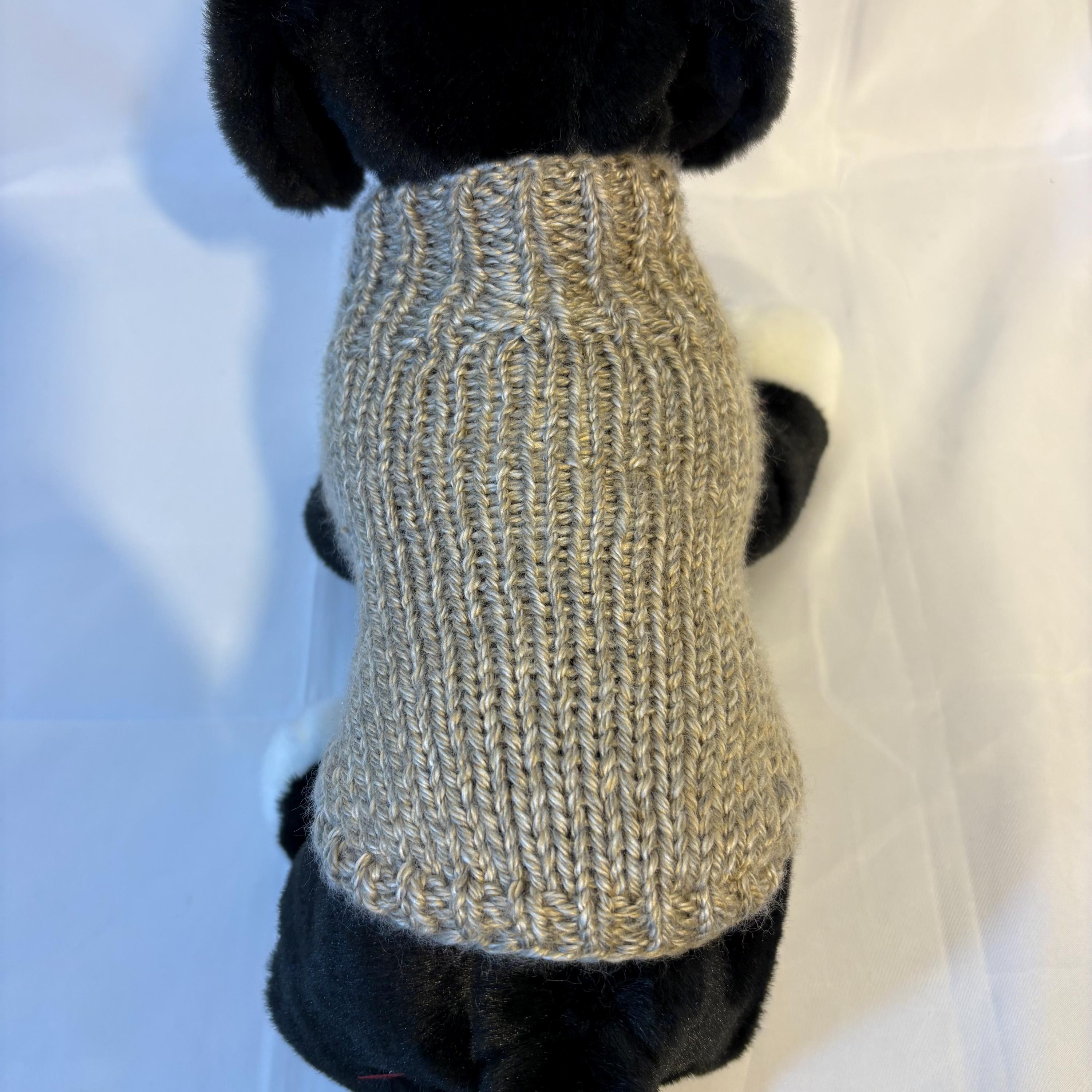 Dog (pet) sweater