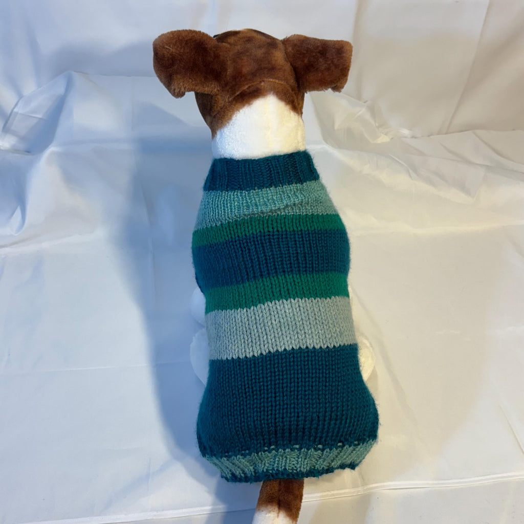 Dog (pet) sweater
