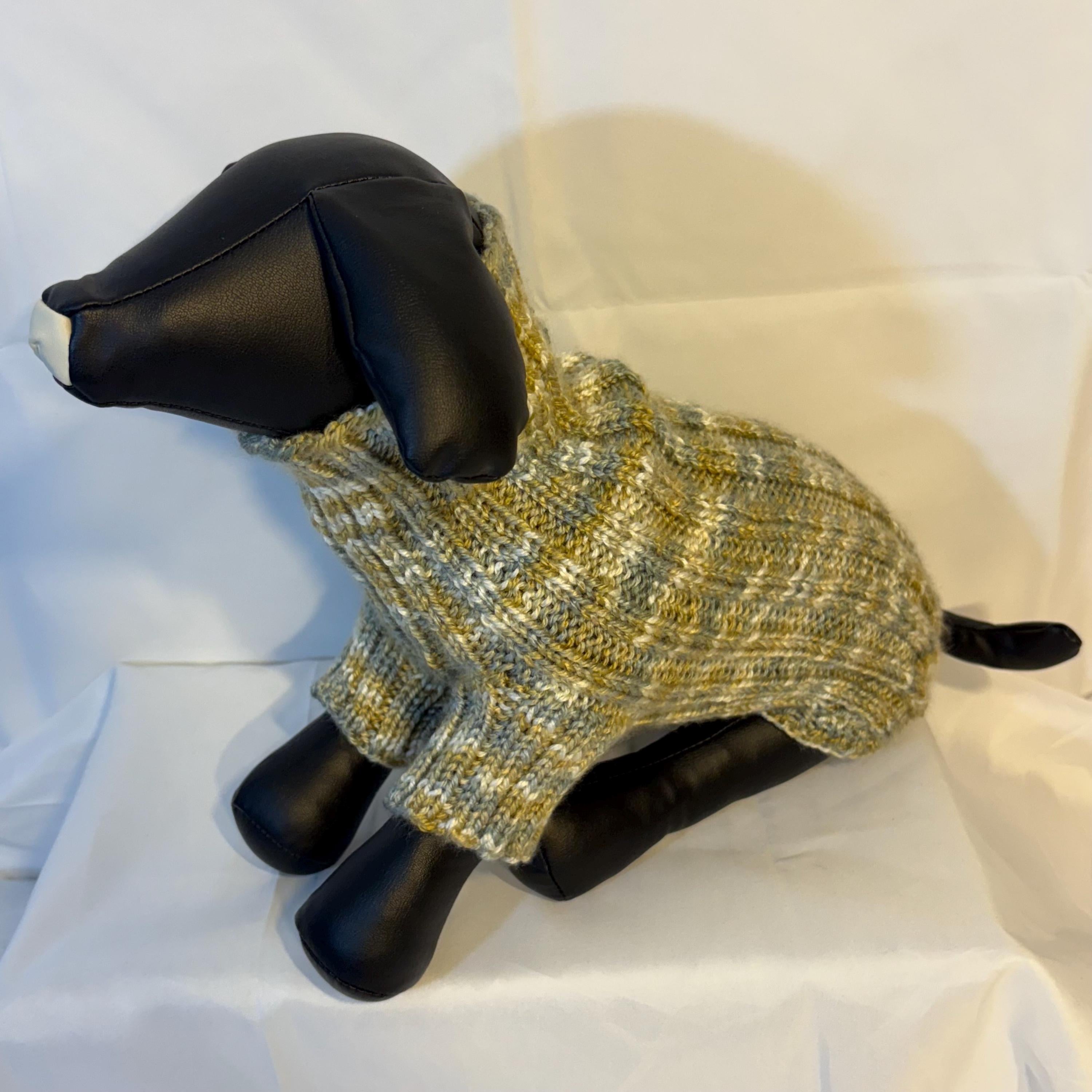 Dog (pet) sweater - Small 11-25 lbs