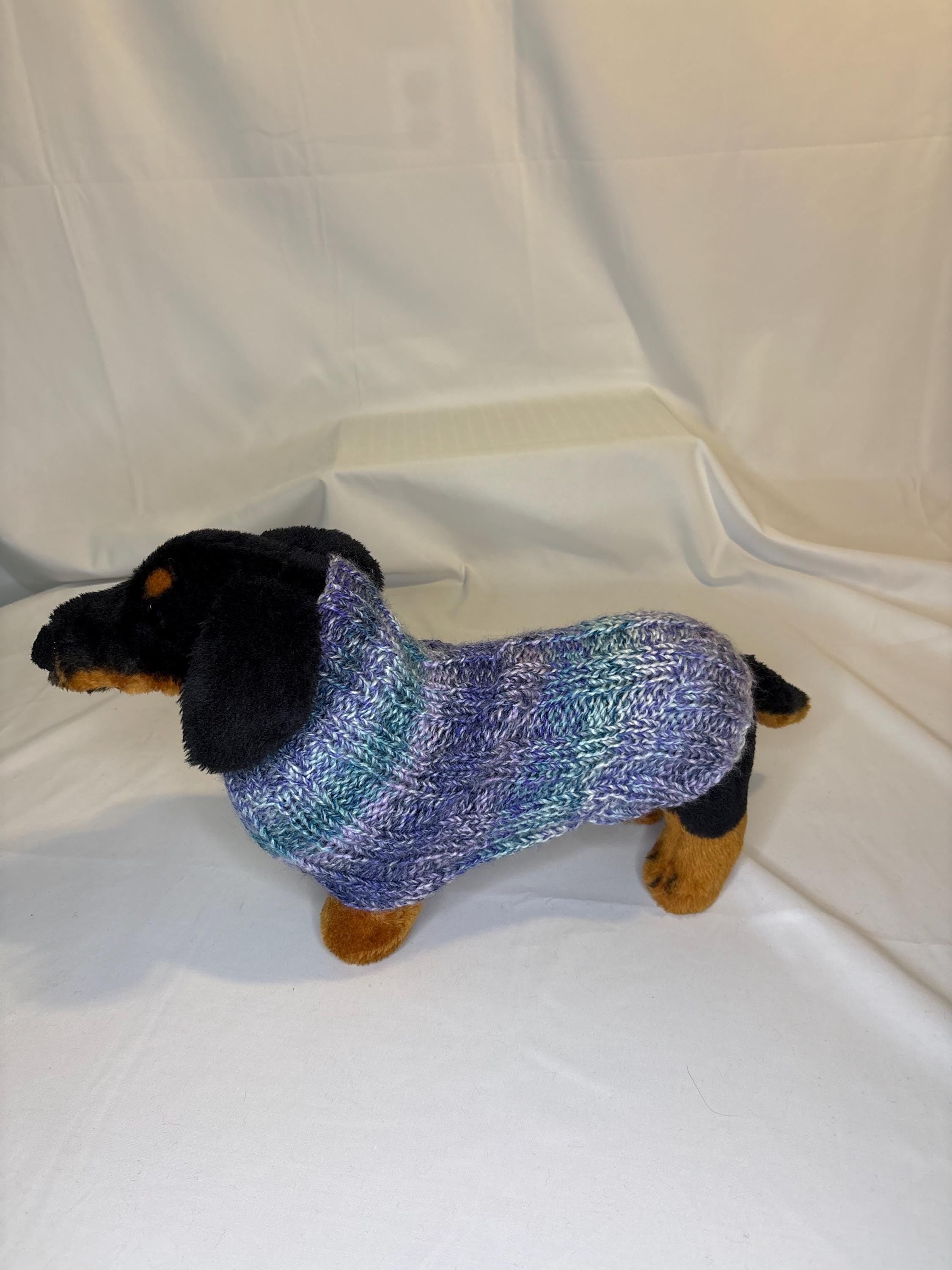 Dog (pet) sweater