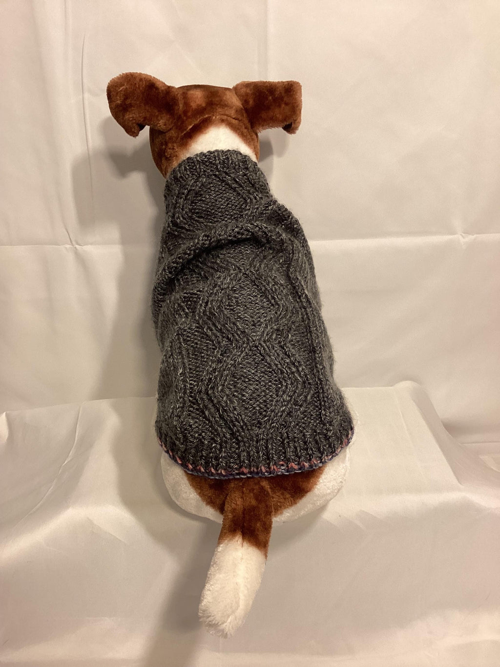 Dog (pet) sweater - Small/Medium 11-40 lbs