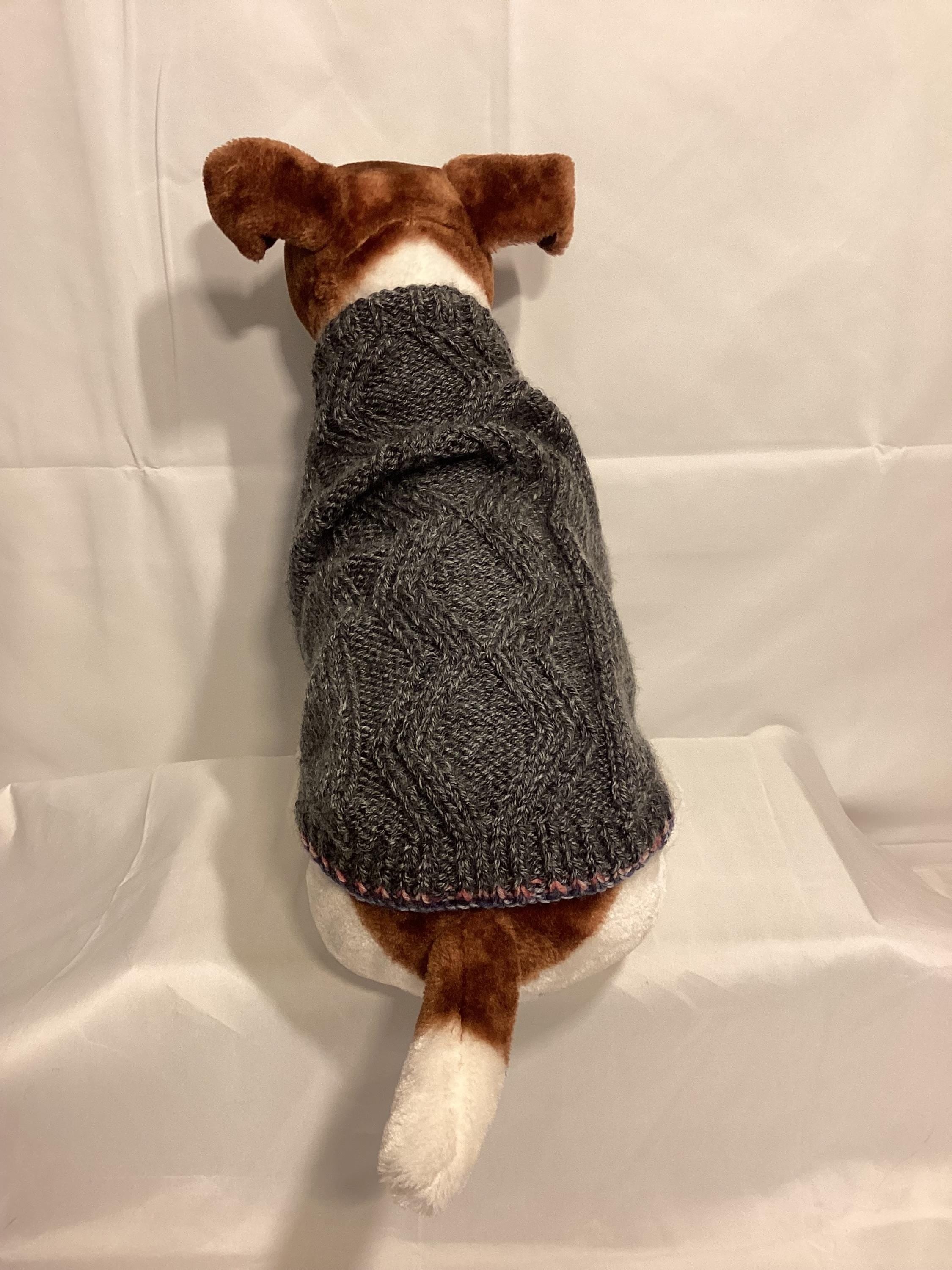 Dog (pet) sweater - Small/Medium 11-40 lbs
